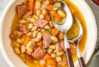 Hearty Slow Cooker Ham and Bean Soup