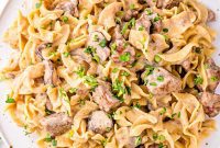 Creamy Instant Pot Beef Stroganoff