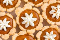 Miniature Pumpkin Pie Bites