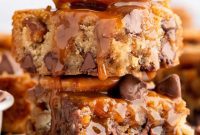 Sweet Salty Blondie Squares