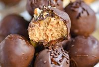 Peanut Butter Chocolate Crunch Bites