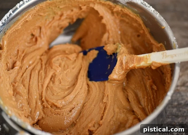 Over-the-Top Peanut Butter Fudge with MMs 4 peanut-butter-fudge-recipe
