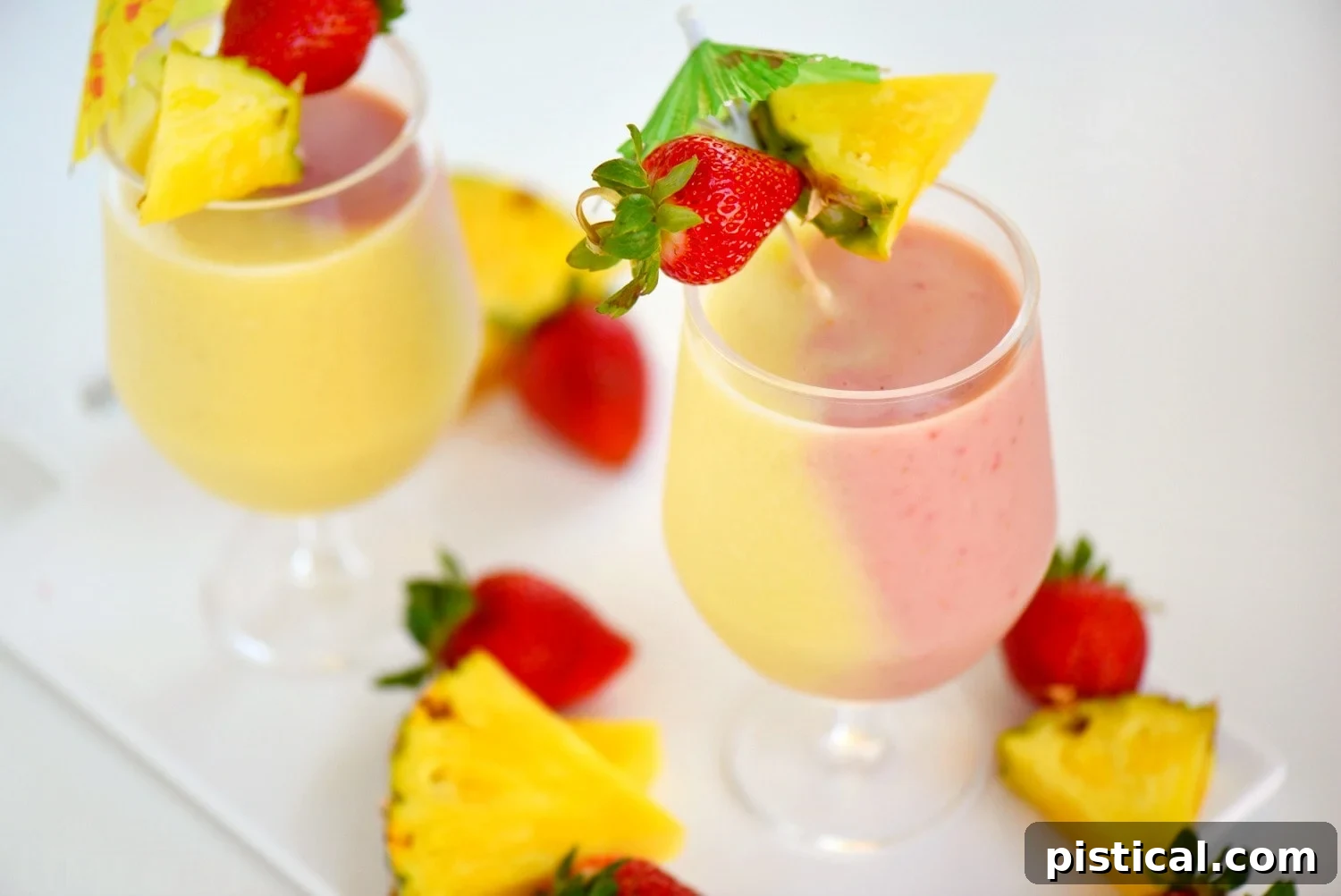 The perfect blend of Pina Colada and Strawberry Daiquiri in a healthy shake.