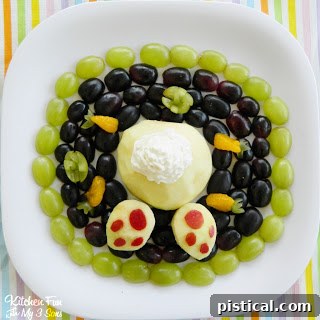 Bunny Butt Fruit Snack, a healthy and fun fruit arrangement shaped like a bunny's rear.