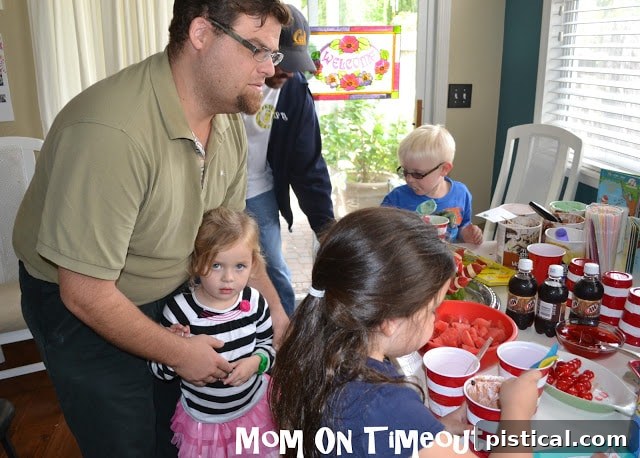 Group of children at the Dr. Seuss ice cream party