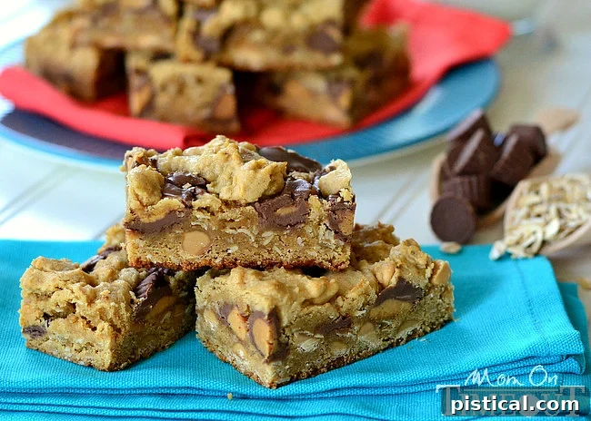 Peanut-Butter-Chocolate-Oatmeal-Cookie-Bars-Recipe