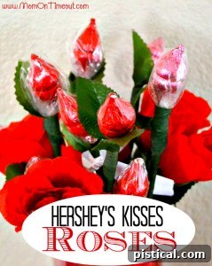 Sweetheart Popcorn Bites 13 Homemade Hershey's Kisses Roses craft for Valentine's Day.