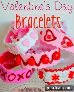 Sweetheart Popcorn Bites 17 DIY Valentine's Day Bracelets craft.