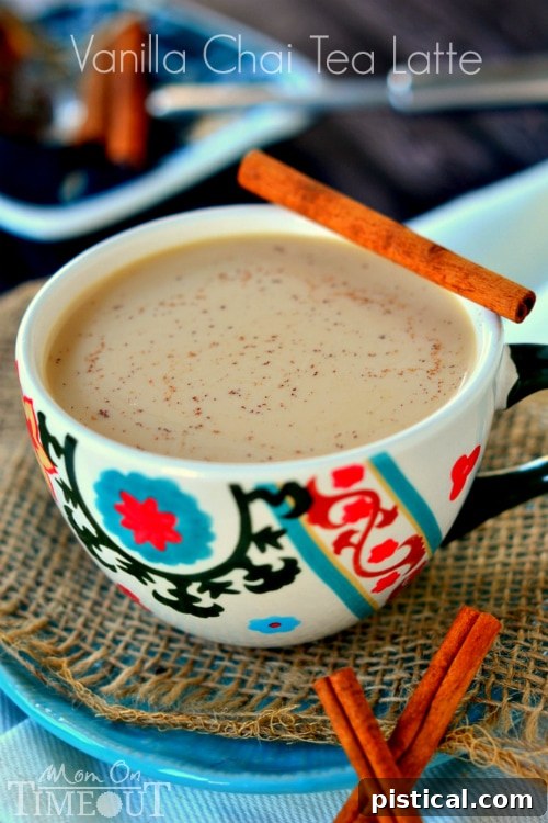 Another beautiful shot of a homemade Vanilla Chai Tea Latte, inviting you to create your own comforting drink.
